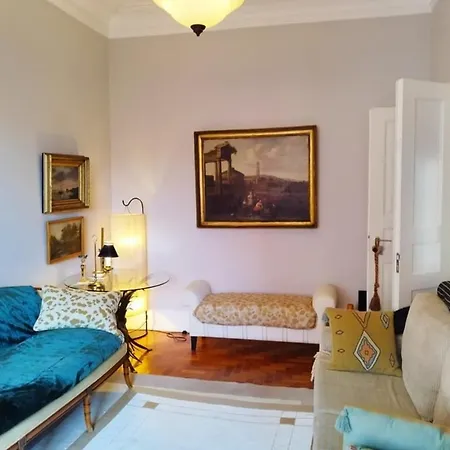 Guestready - A Prime Near Campo De Ourique 아파트 *