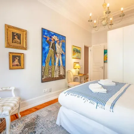 아파트 Guestready - A Prime Near Campo De Ourique *